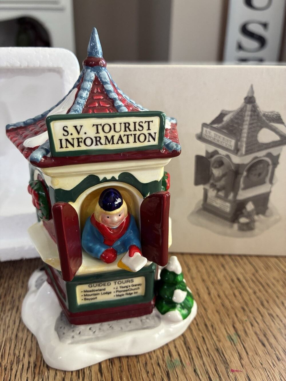 Department 56 5452-6 Original Snow Village Tour the Village Kiosk Ticket booth